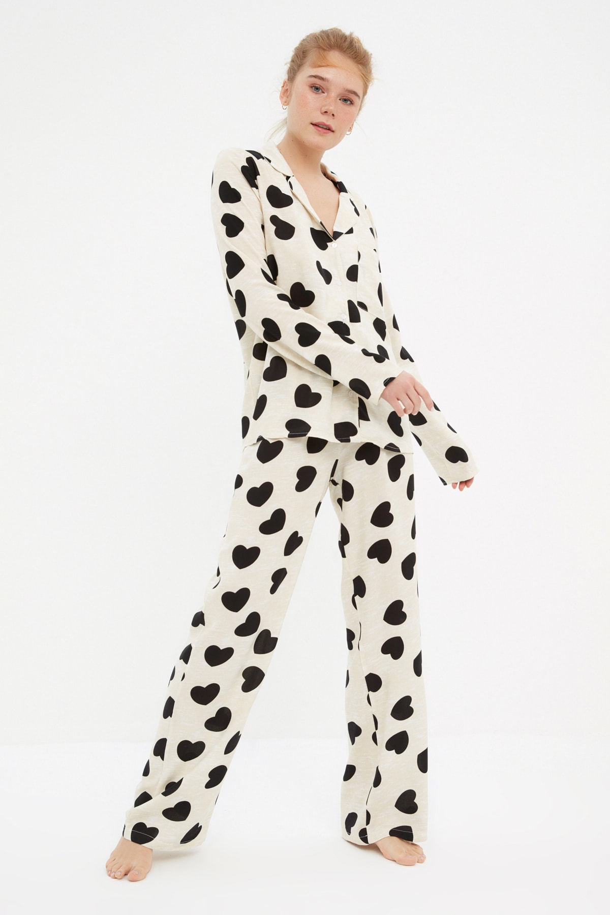 Trendyol Collection Pyjama - Ecru - Herz