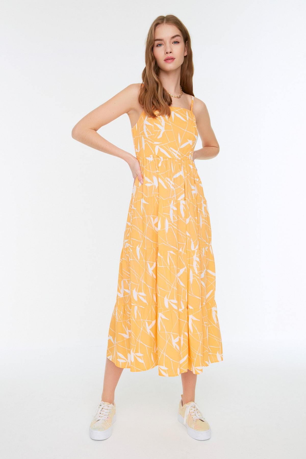 Trendyol Collection Kleid Orange A-Linie Fast ausverkauft
