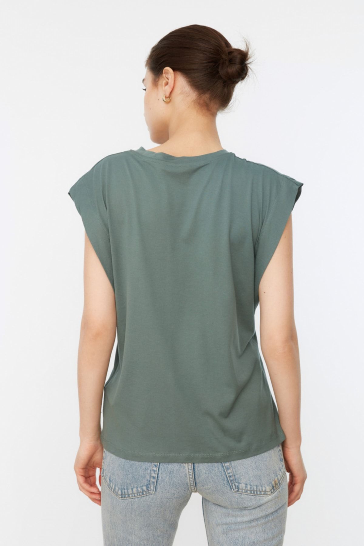 Trendyol Collection-Grünes, ärmelloses Basic-Strick-T-Shirt aus 100 % Baumwolle TWOSS20TS0021 5
