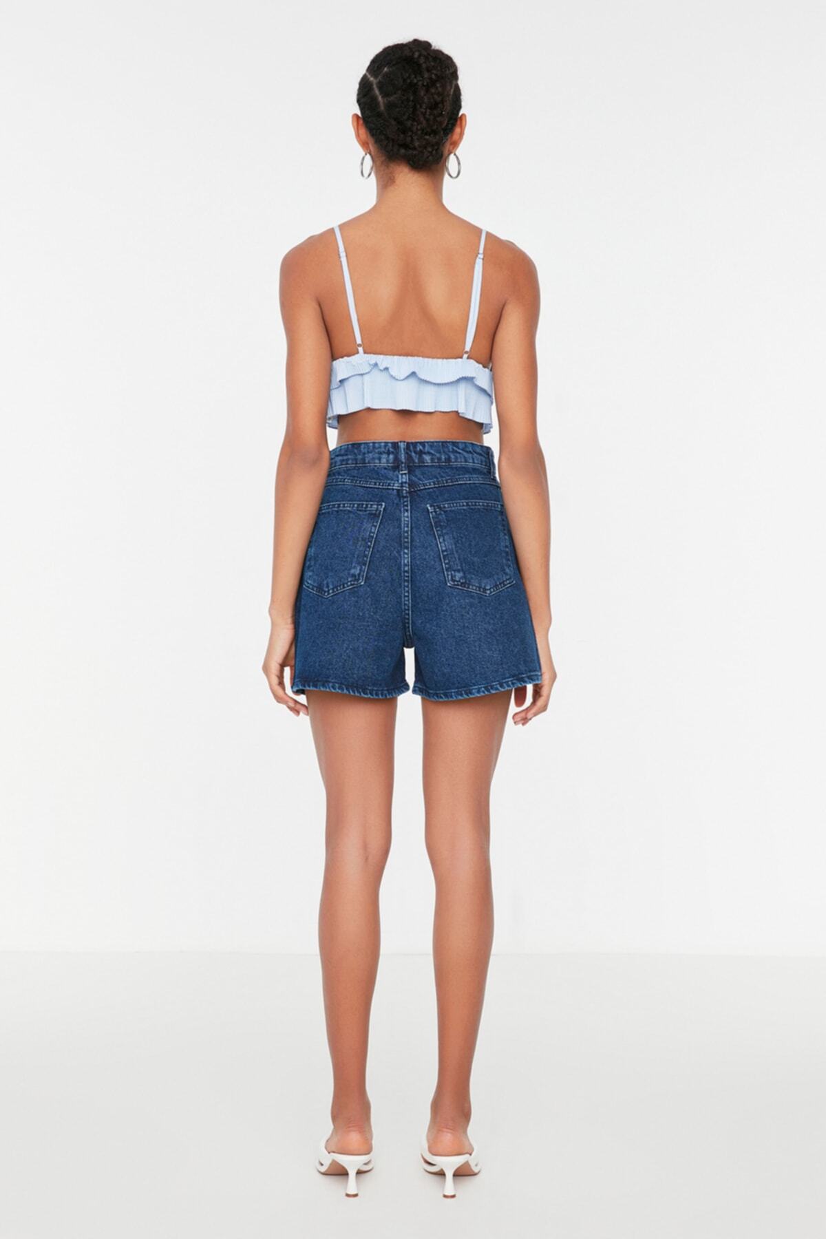 Trendyolmilla  Mavi More Sustainable Pileli Yüksek Bel City Boy Denim Şort TWOSS20SR0129 - Görsel 12