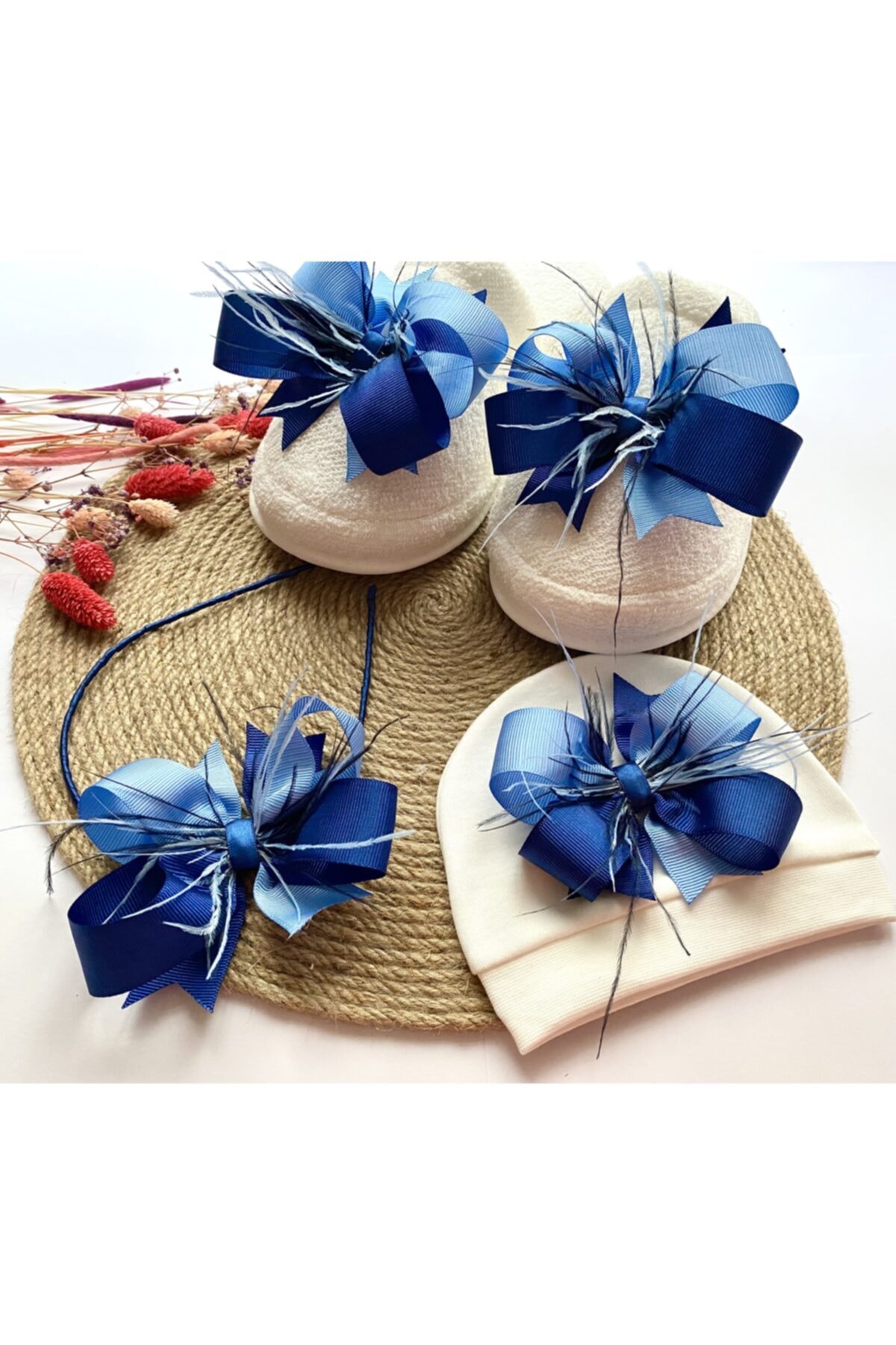 irembaby Anne Bebek Lohusa Seti Mavi Lacivert Tüylü Fiyonk Lohusa Tacı Terlik Ve Bebek Şapka Lohusa Takımı fotoğrafı 2 (önizleme)