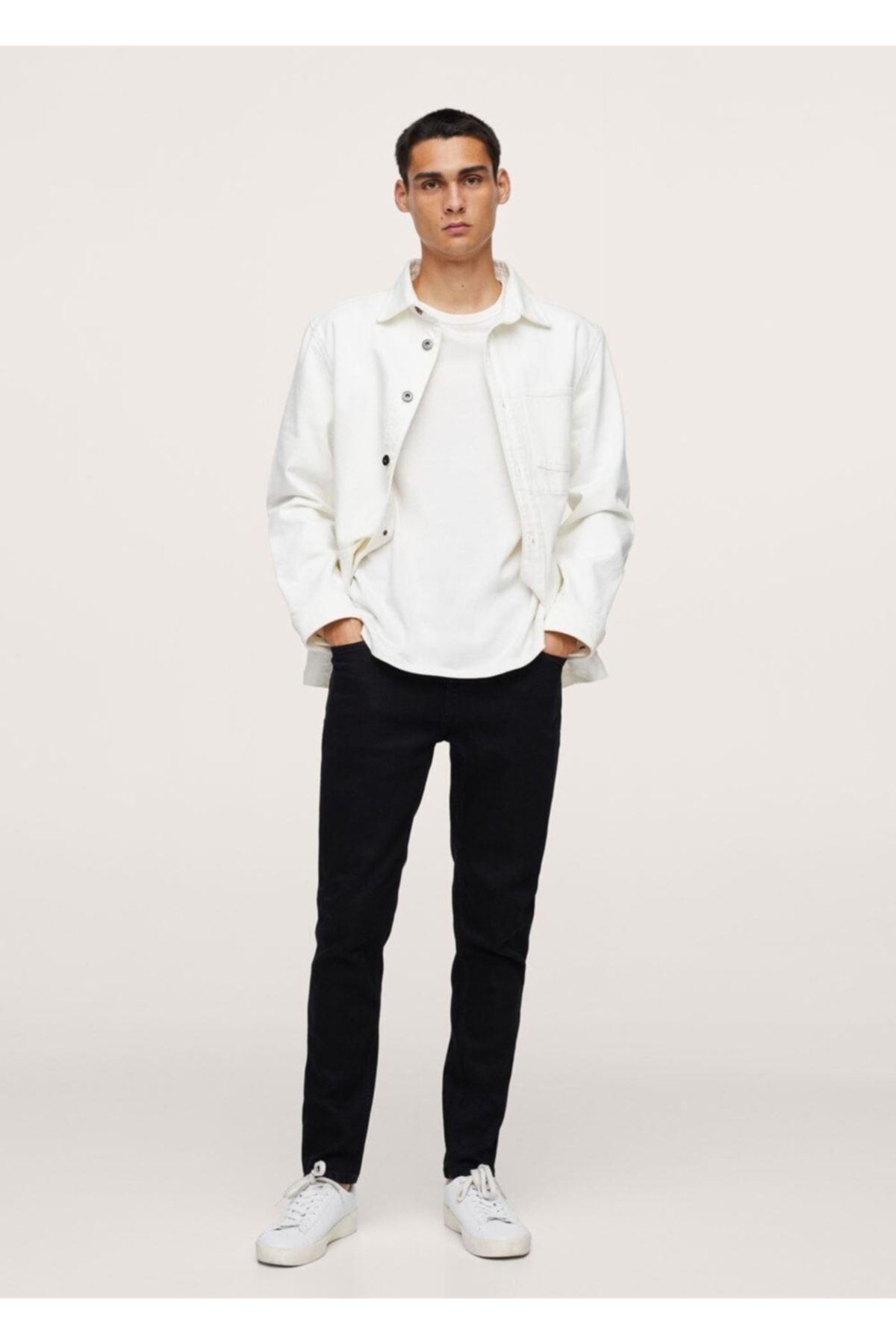 MANGO Man Erkek Siyah denim Tapered Kesim Liyosel Tom Jean Pantolon MB9474