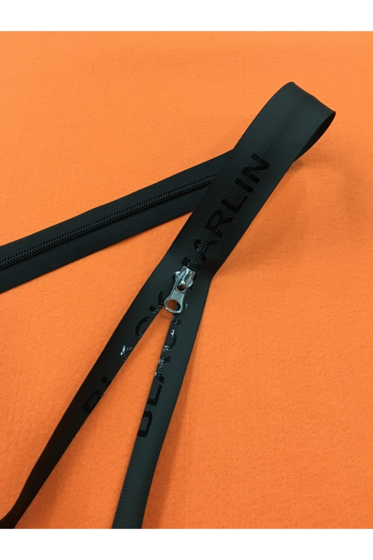 Leather Written Zipper 60 Cm Black