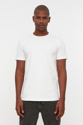 Beyaz Erkek Basic %100 Pamuklu Regular Fit Bisiklet Yaka T-Shirt TMNSS21TS0808