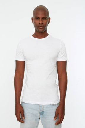 Beyaz Basıc Erkek Slim Fit %100 Pamuklu Kısa Kollu Bisiklet Yaka T-Shirt TMNSS19BO0001