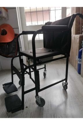 Siyah Ev Tipi Tekerlekli Sandalye gny-1