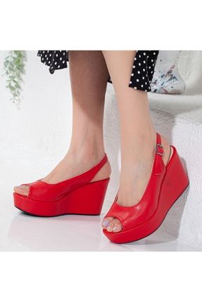 Kırmızı Dolgu Taban Sandalet 35DZY1081101