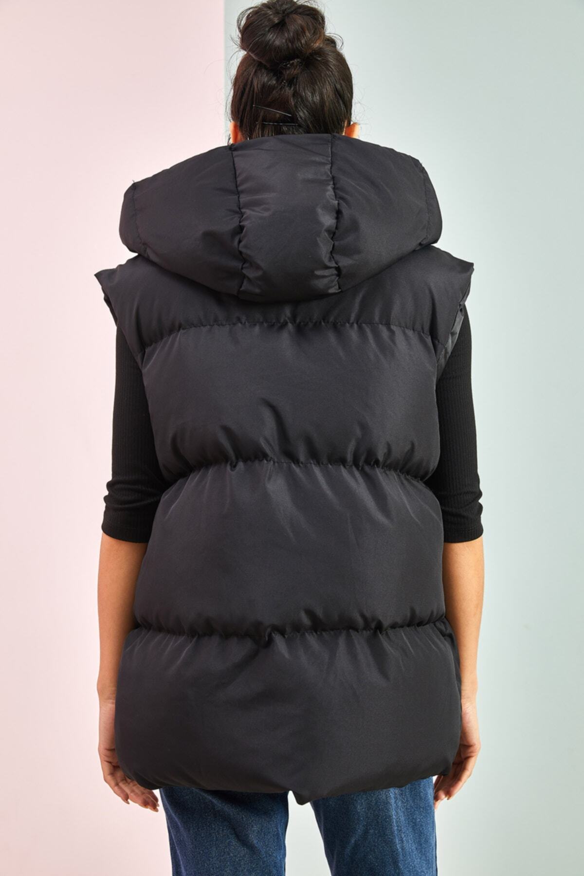 Bianco Lucci-Oversize-Pufferweste für Damen mit Kapuze und Taschen 2