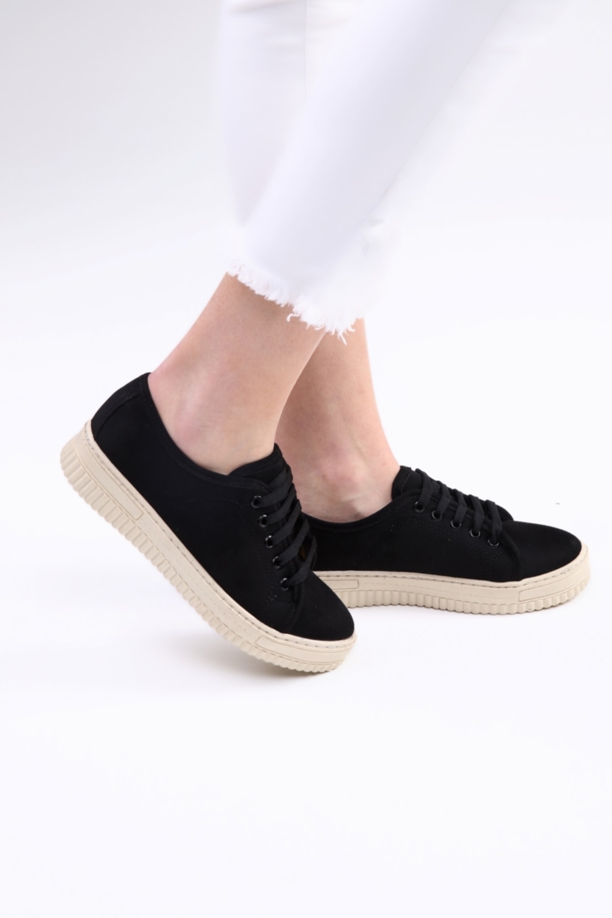 Siyah Süet Spor Sneaker