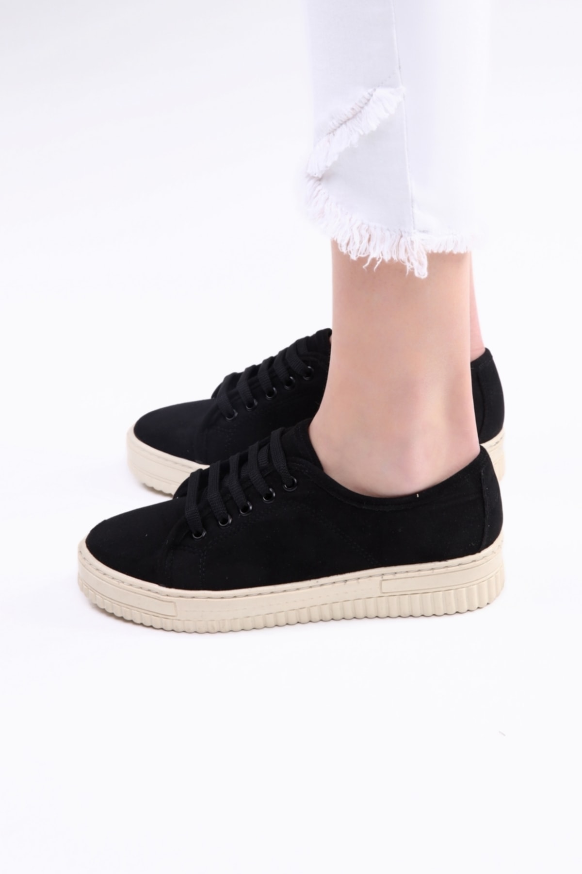 Siyah Süet Spor Sneaker