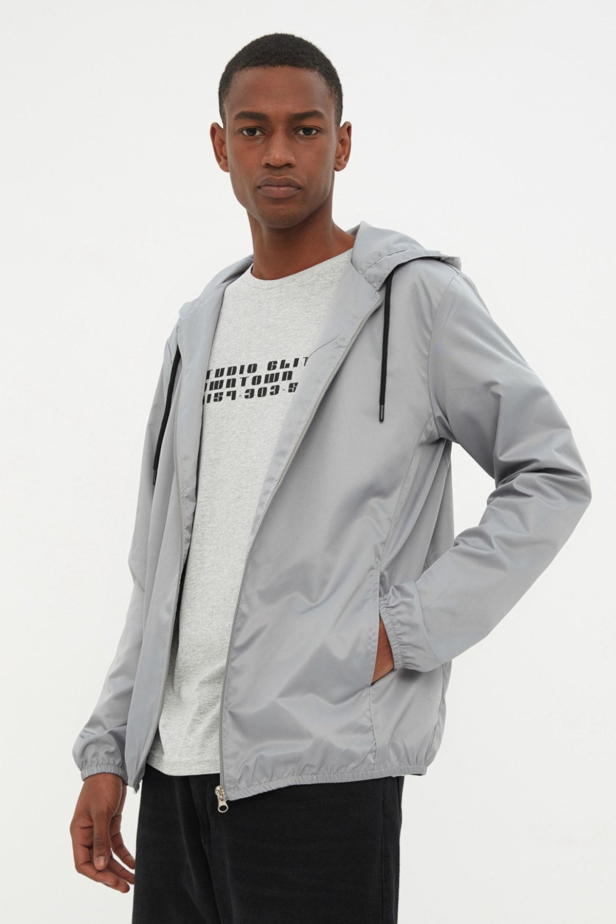 Trendyol Collection-Γκρι λεπτό εποχιακό αντιανεμικό μπουφάν - κουκούλα, εμπριμέ TMNSS22MO0107 6
