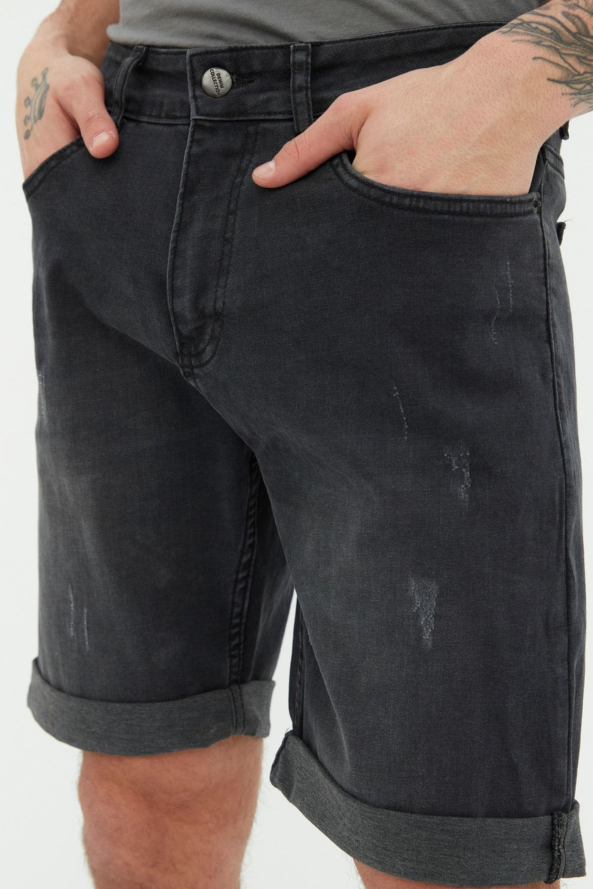 Trendyol Collection Antracytowe Dopasowane Dżinsowe Spodenki Rake Destroyed Denim Mężczyzna - 29