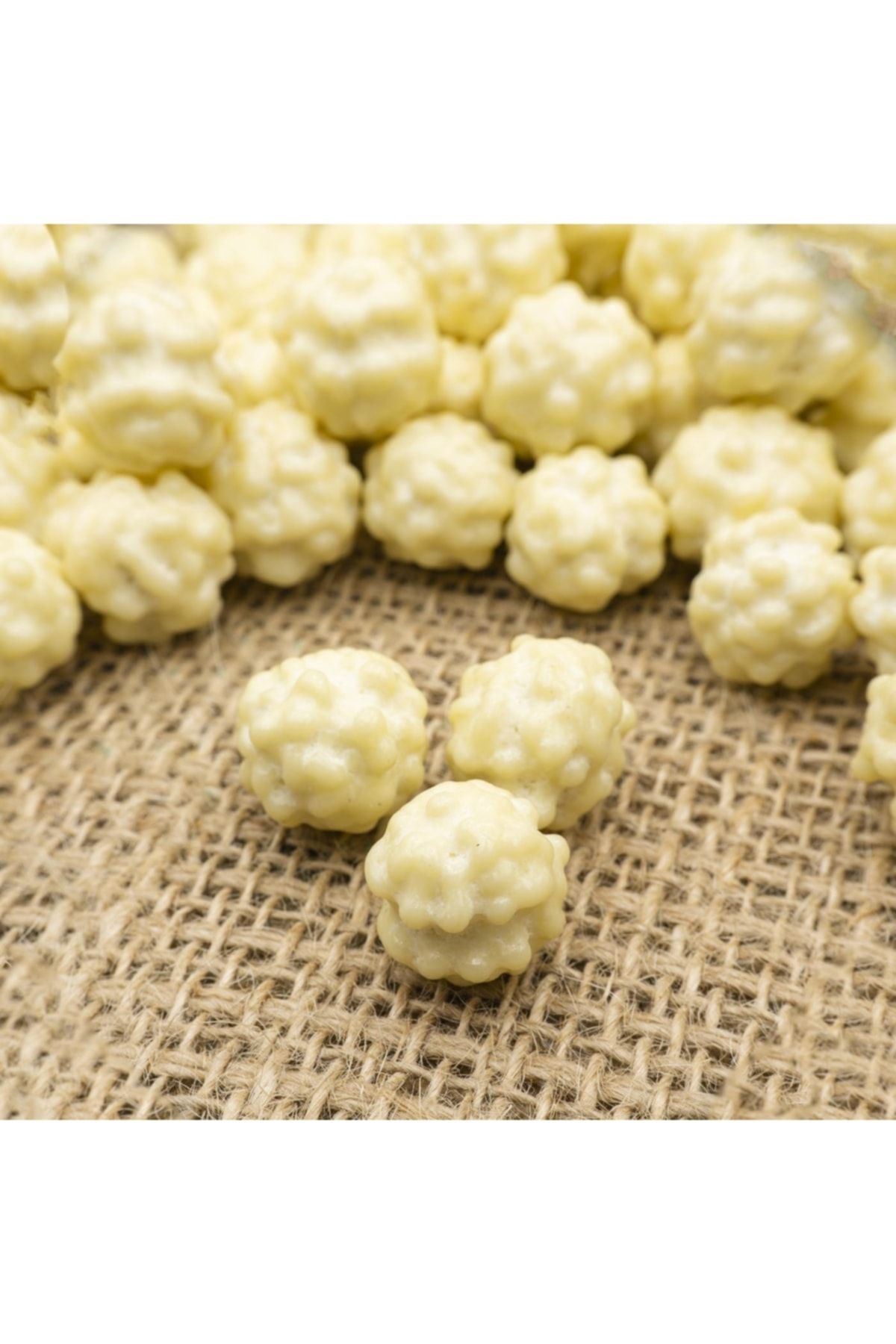 LEBLEBİ SAATİ Kaymaklı Beyaz Çikolatalı Leblebi 500gr