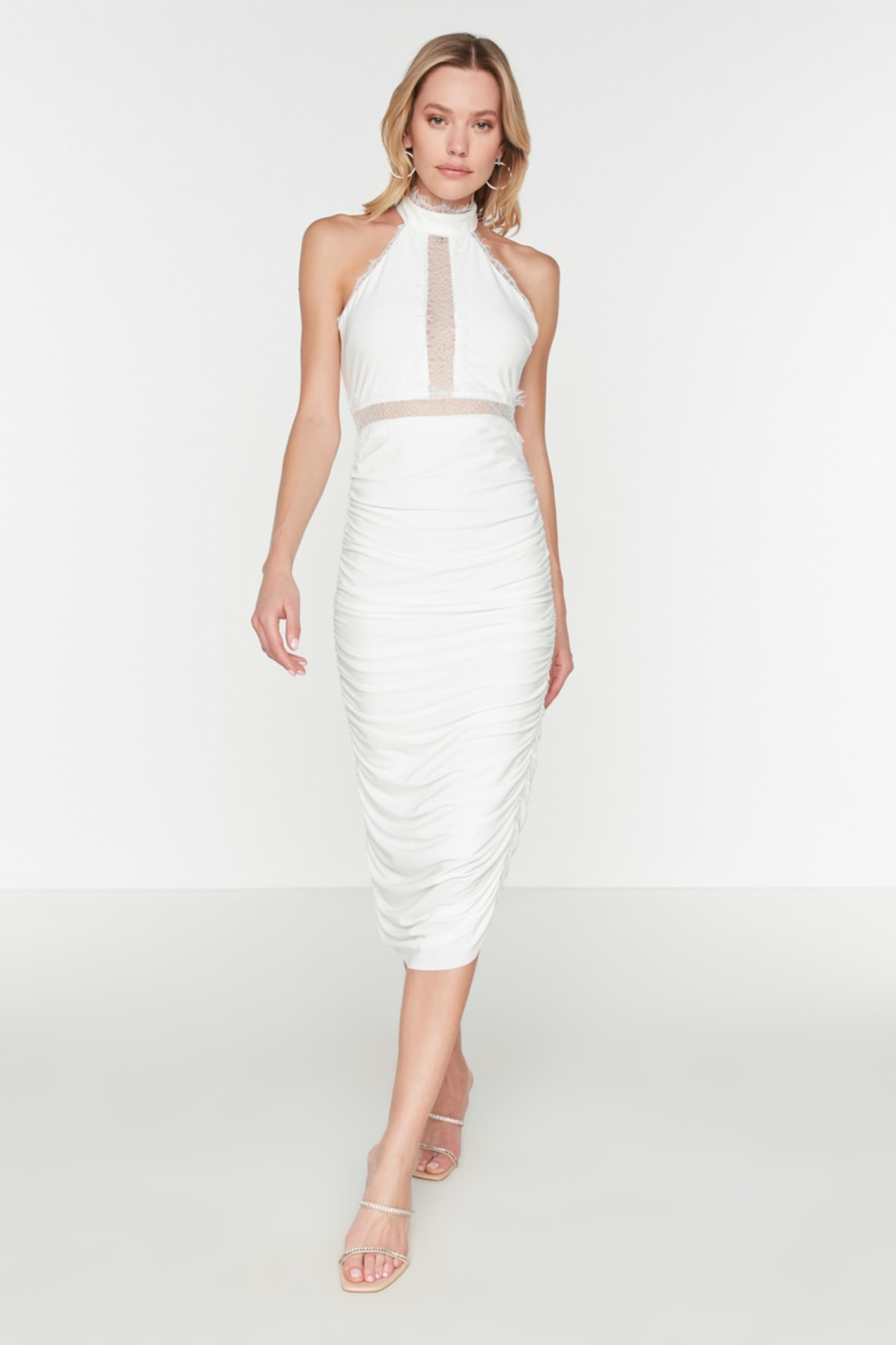Trendyol Collection Kleid Ecru Bodycon Fast ausverkauft
