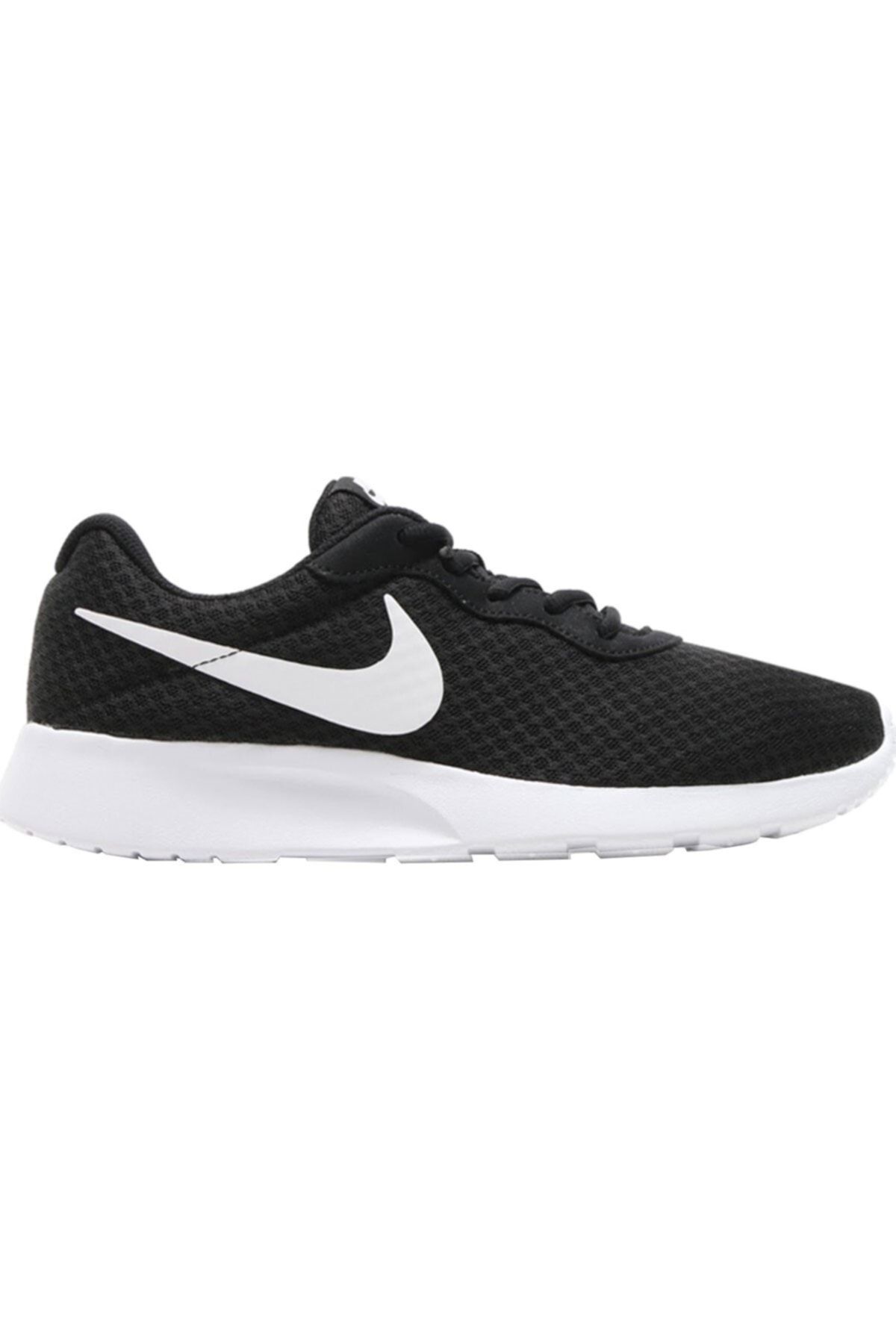 Nike N ke 812654 Siyah Beyaz N ke Tanjun Fiyat Yorumlar Trendyol