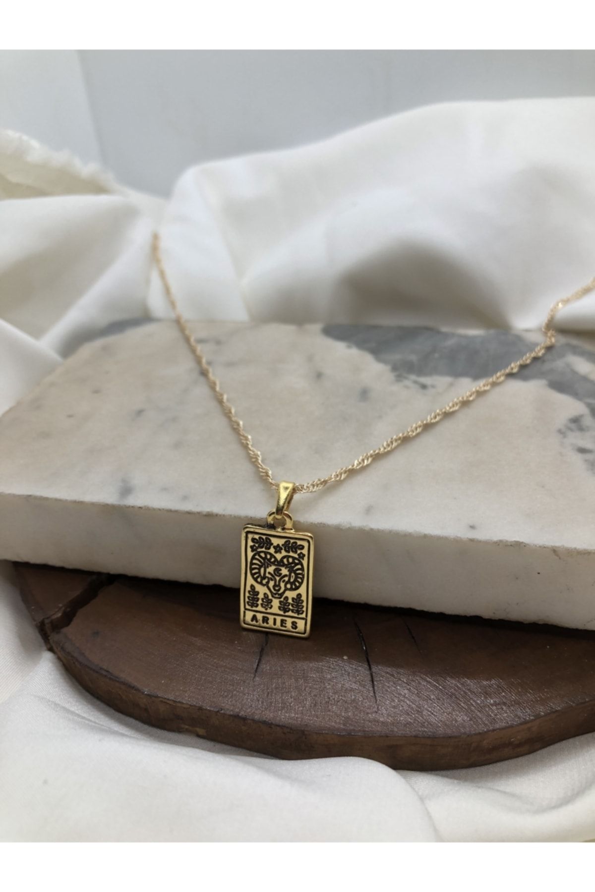 Claritas Tak Women s Gold Plated Rectangular Aries Necklace