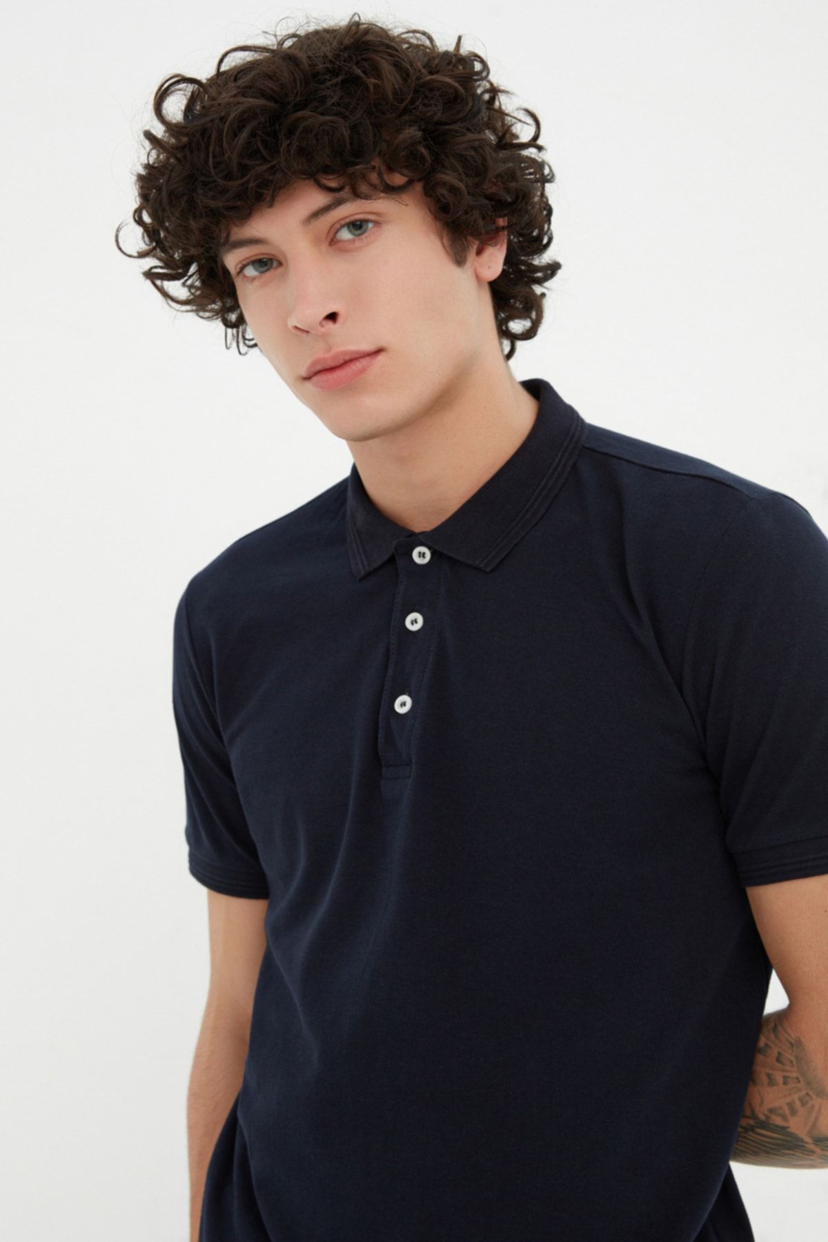 Kolekcia Trendyol-Námornícke modré tričko Slim Cut Polo Neck 100% bavlna TMNSS20PO0009 6