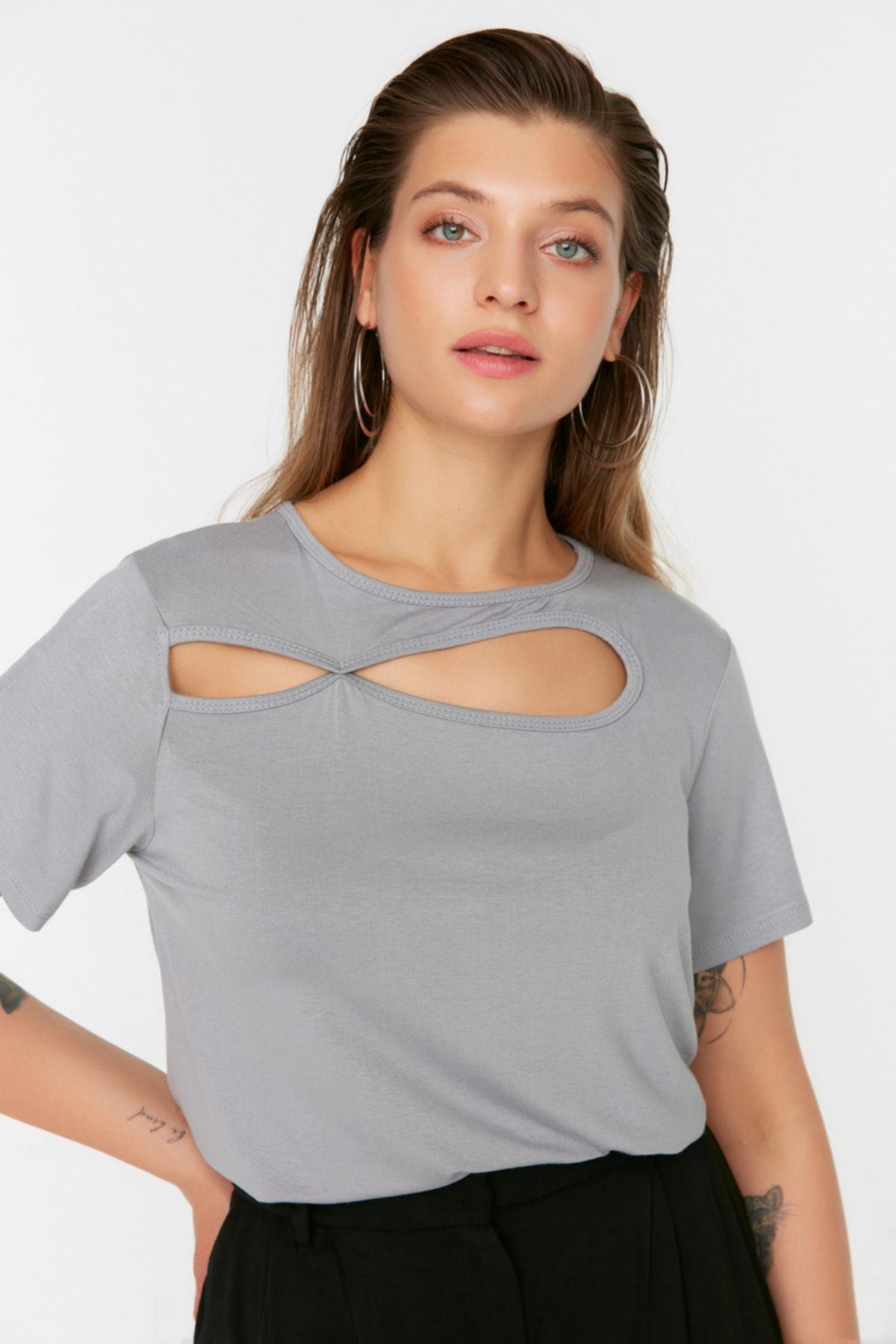 Trendyol Curve Große Größen in Bluse Grau Regular Fit Fast ausverkauft