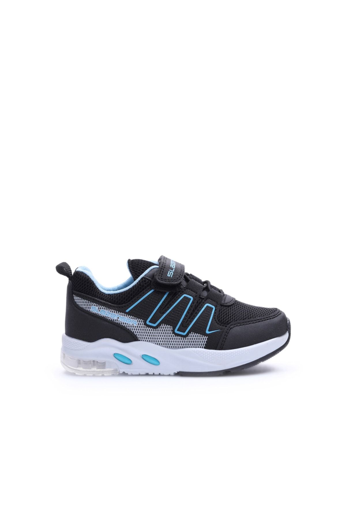 Slazenger Sneaker Schwarz Flacher Absatz Fast ausverkauft