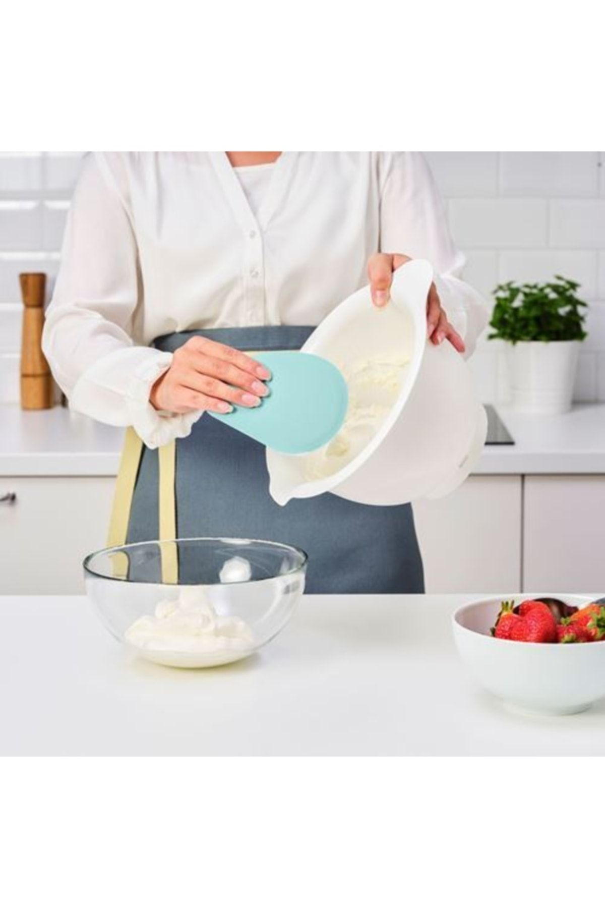 IKEA-Light Blue Dough Pie Cream Scraper Scraper 4