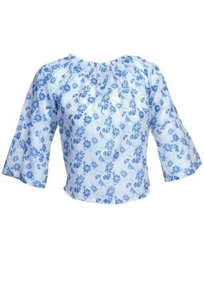 Kadın Mavi Beyaz Çiçekli Omzu Açık Bluz WM0110