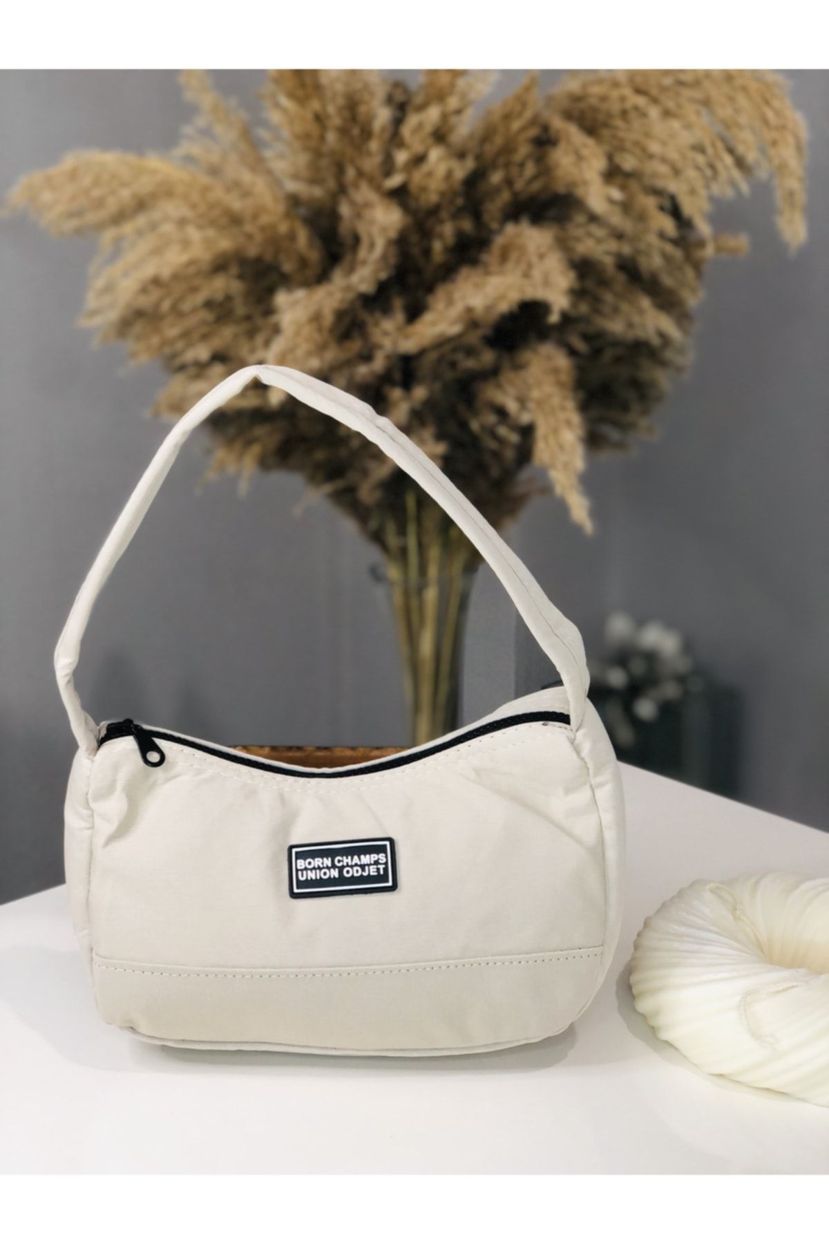 Champs shoulder bag hotsell