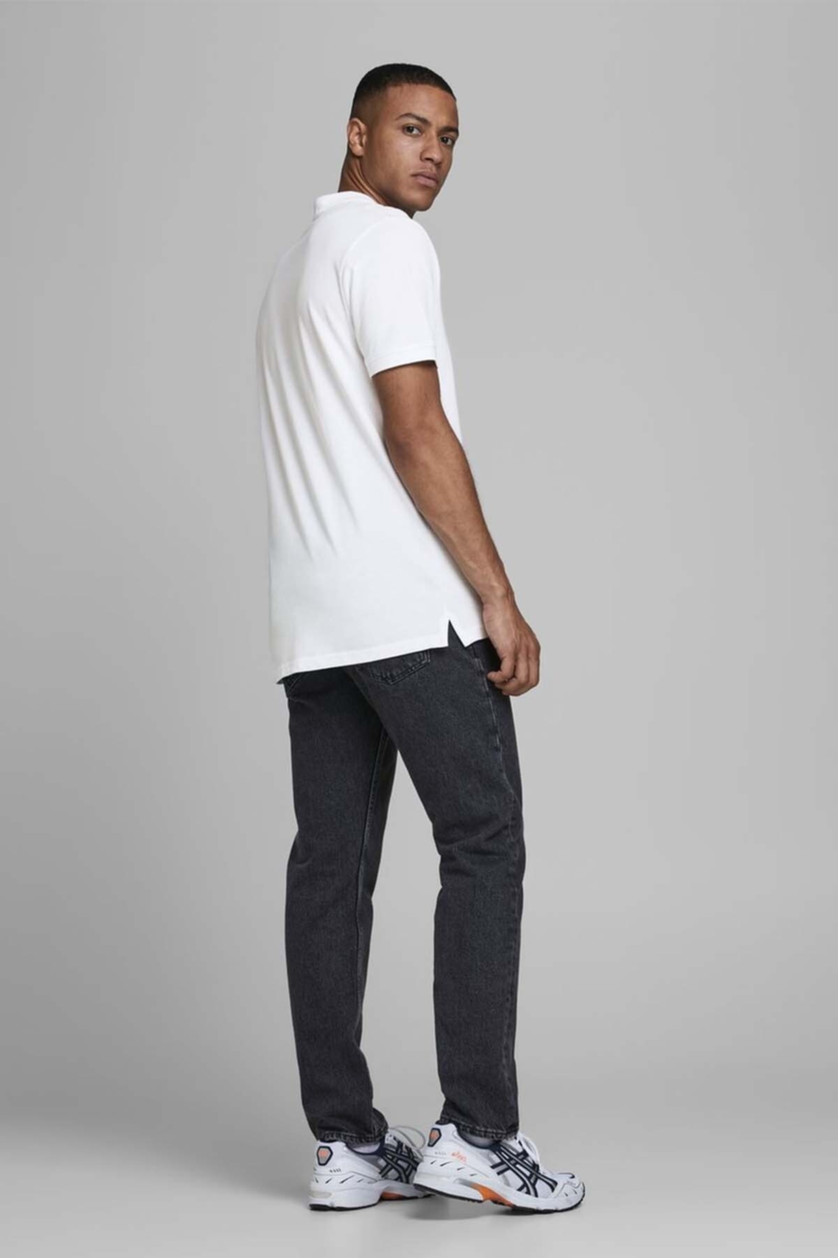 تیشرت مردانه راسته آستین کوتاه | جک اند جونز Jack & Jones 22YETSBS89795 - تصویر 5