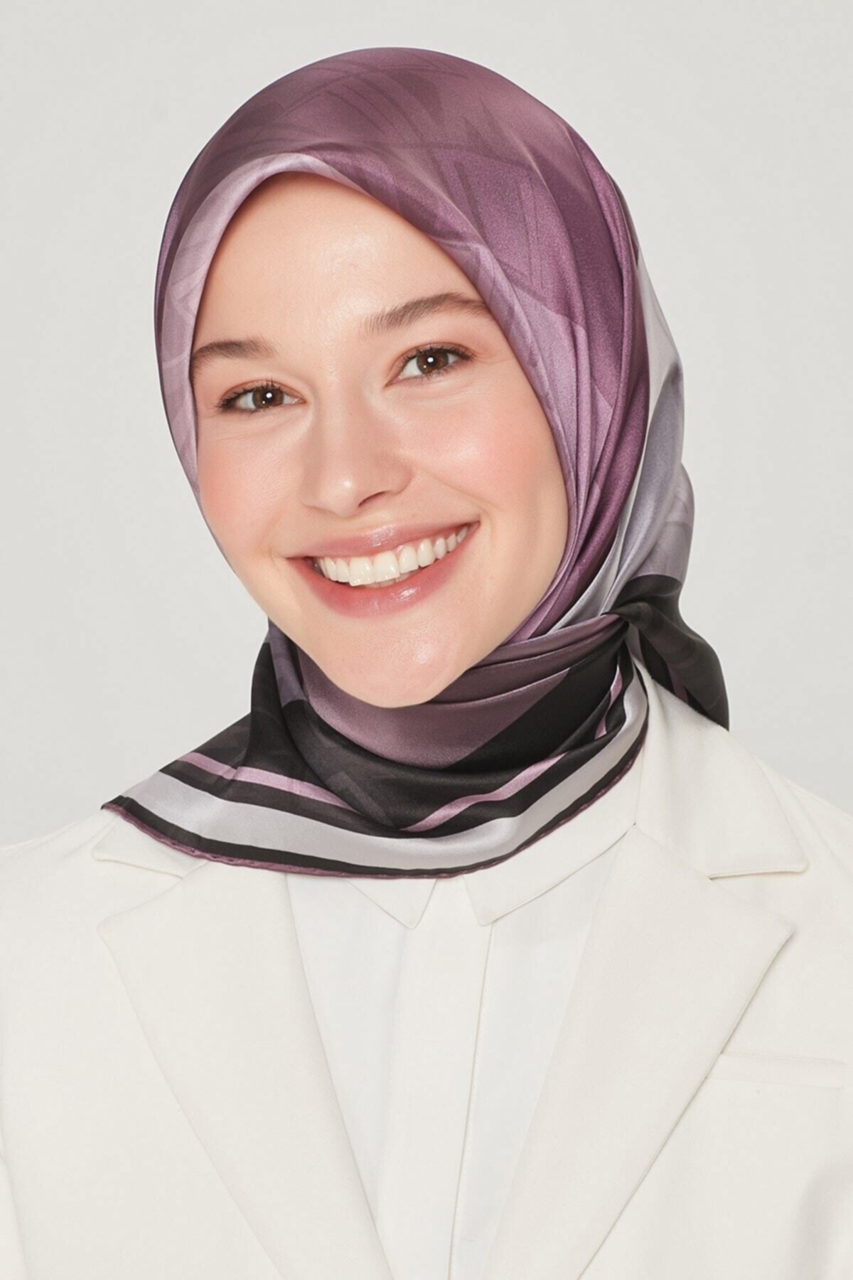 روسری زنانه آرمینه | E21YA8516D03 Armine - Image 2