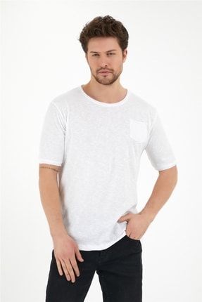 Erkek Beyaz Sol Cep Dtaylı Geniş Yaka T-shirt-cptst01r05s CPTST01