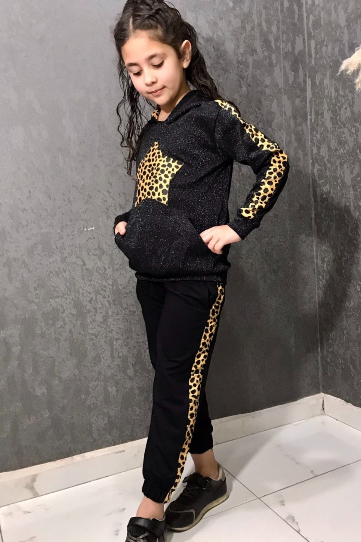 Melis Çocuk Kız Çocuk Leoparlı Eşofman Takımı Fiyatı, Yorumları - TRENDYOL