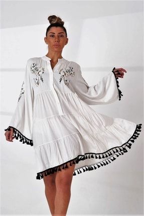 Kadın Beyaz Nakışlı Düğmeli Kolları Volanlı Püsküllü Elbise EKWVKN2807