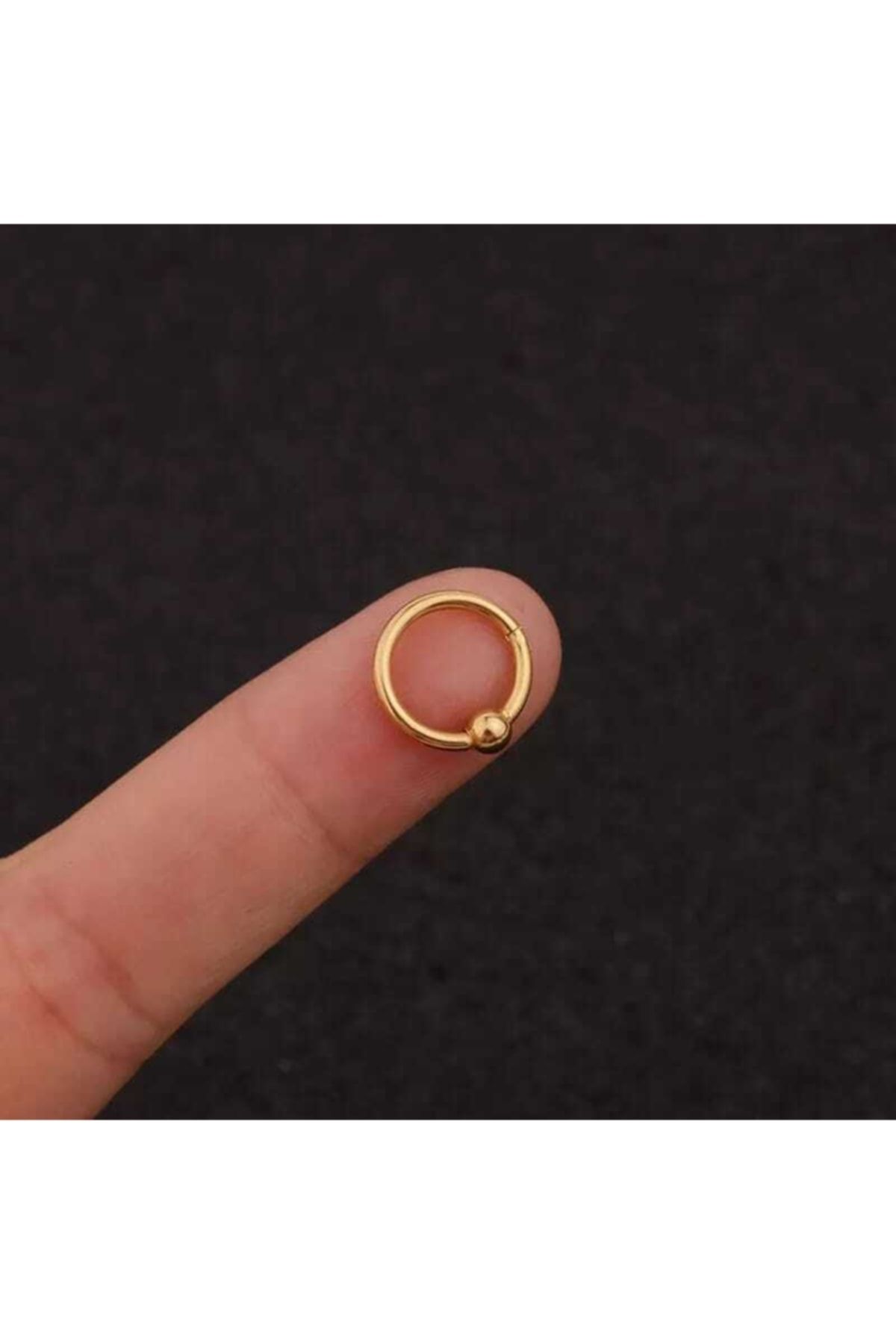 Ball ring store
