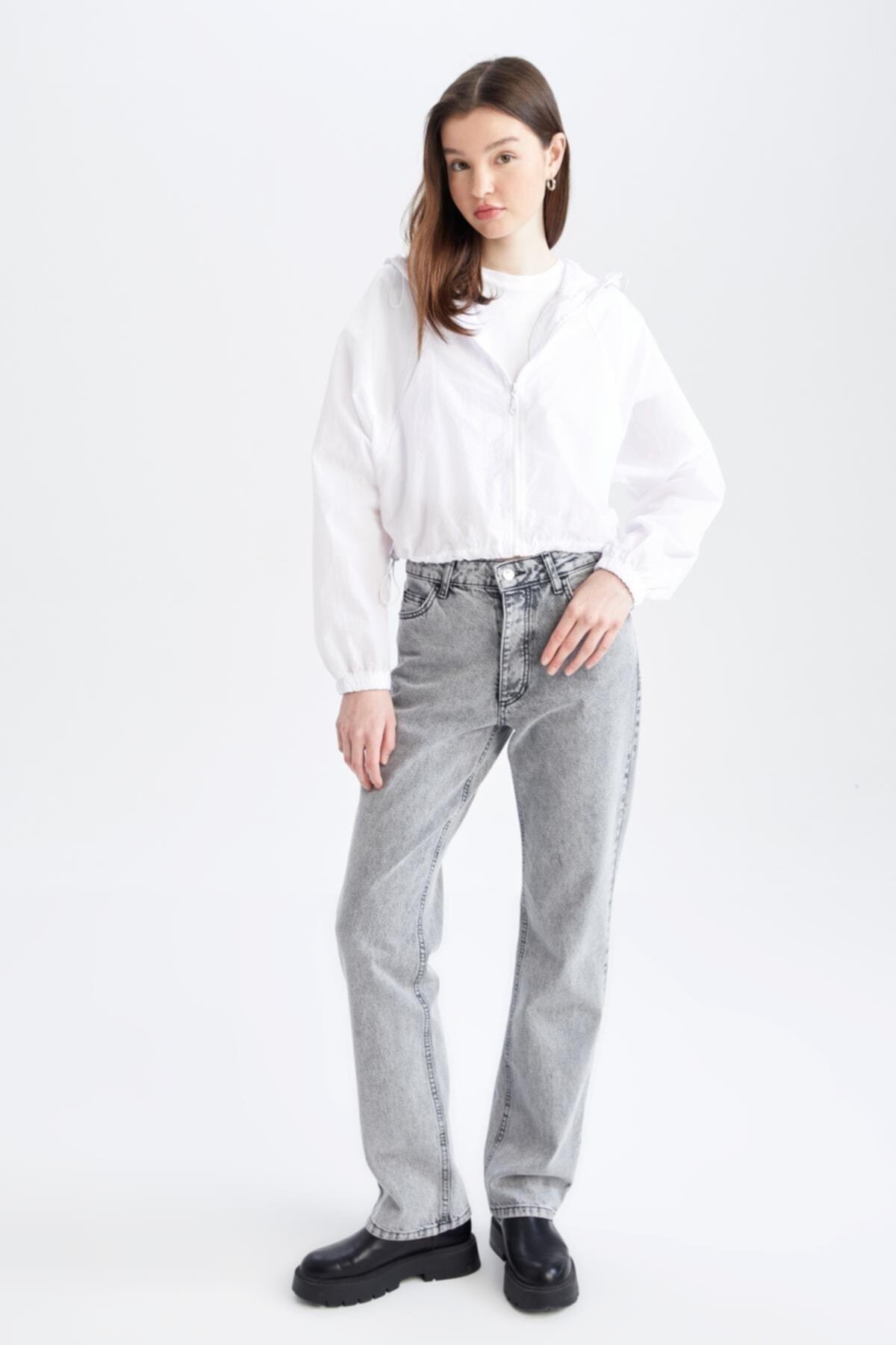 DeFacto-Water Repellent Hooded Seasonal Crop Raincoat 2