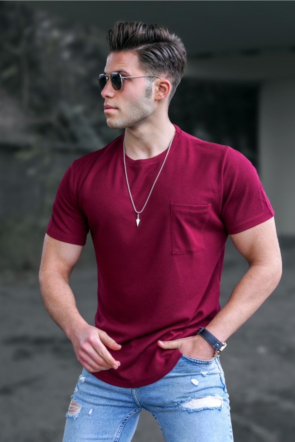 Burgundy t shirt outfit new arrivals