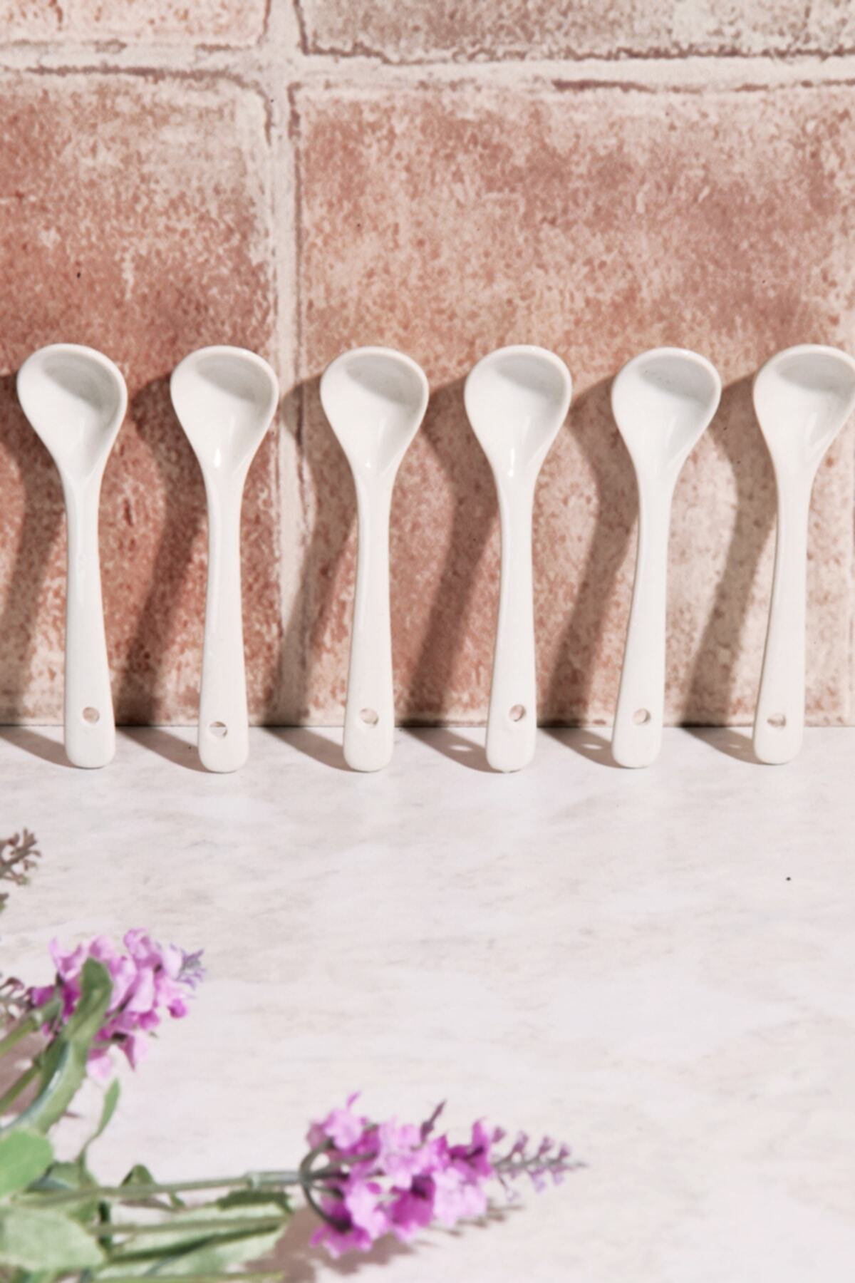 Porcelain 6-Piece White Spoon 10.5 Cm