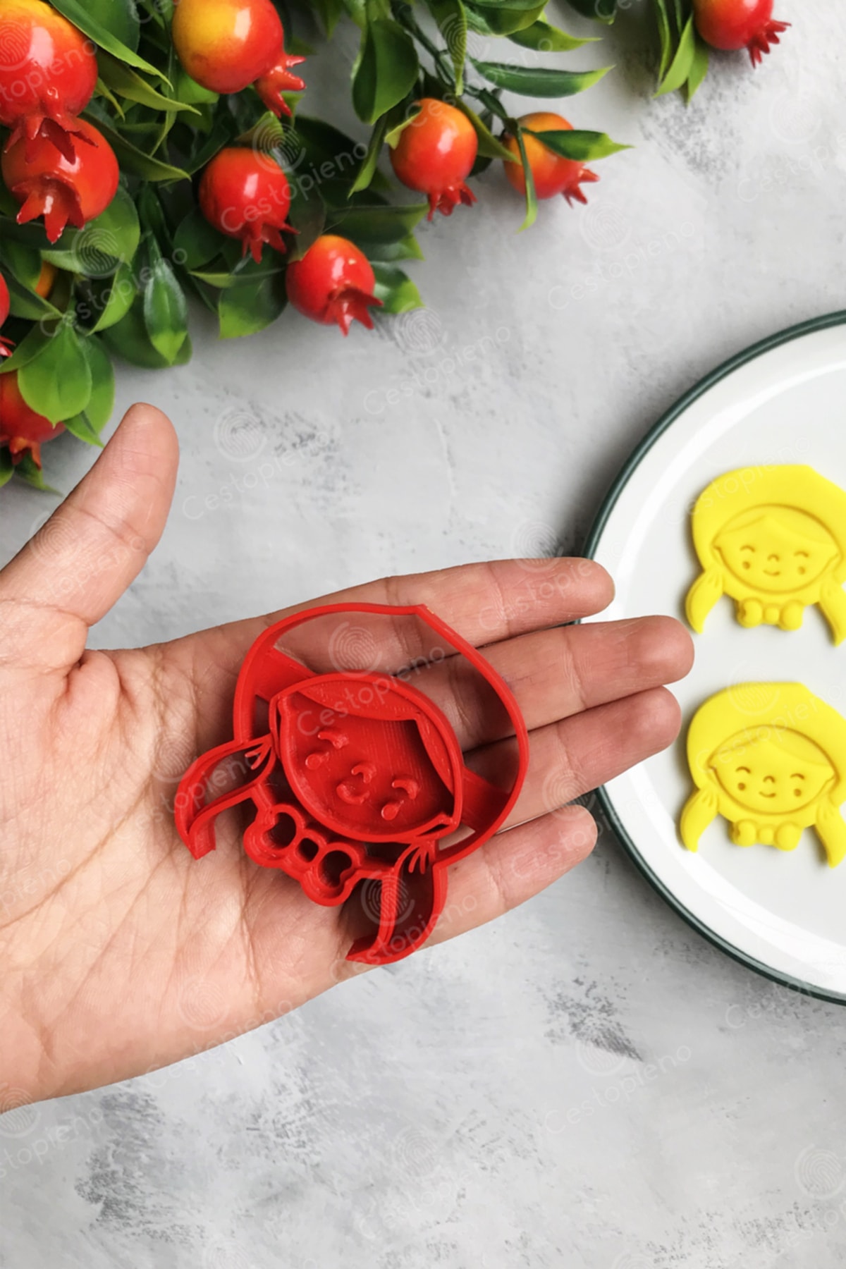 Little Red Riding Hood Face Cookie Mold