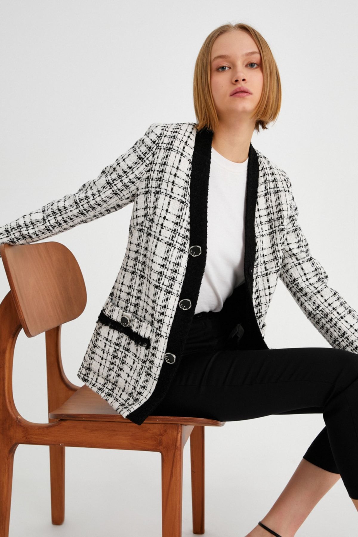 Koton Blazer Weiß Regular Fit Fast ausverkauft