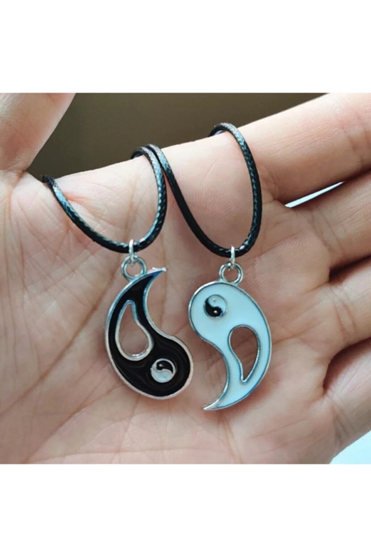 Yin yang best best sale friend necklace