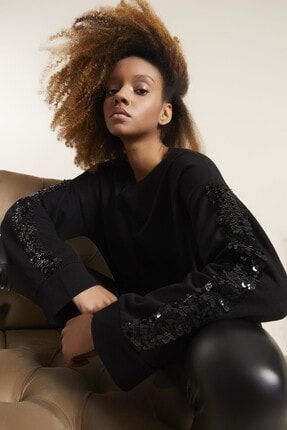 Kadın Siyah Kol Detay Sweatshirt BDE2602