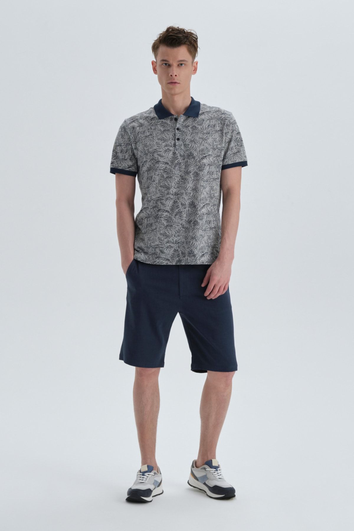 complete the look image