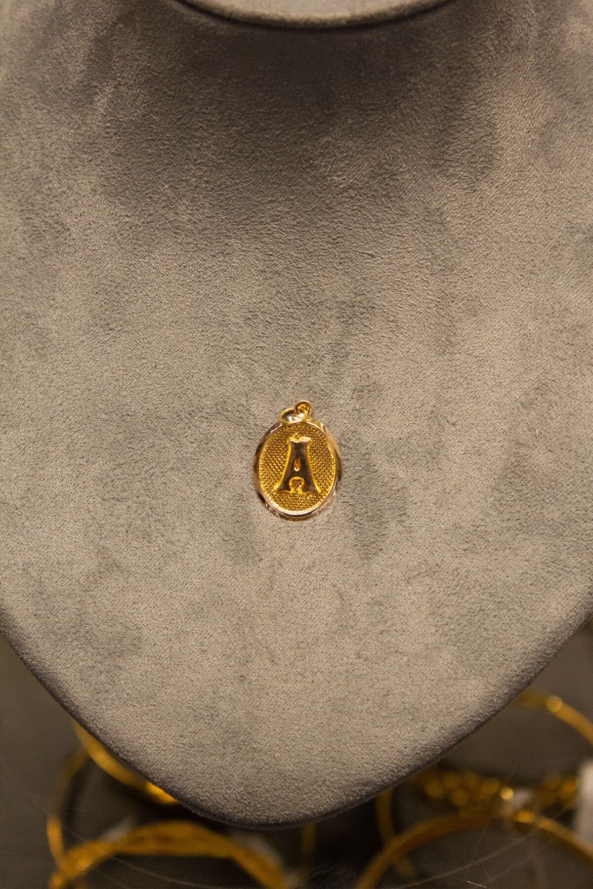 TUBA KUYUMCULUK A Harfi Kolye Ucu, Altın A Harfi, Altın Harf Kolye Ucu