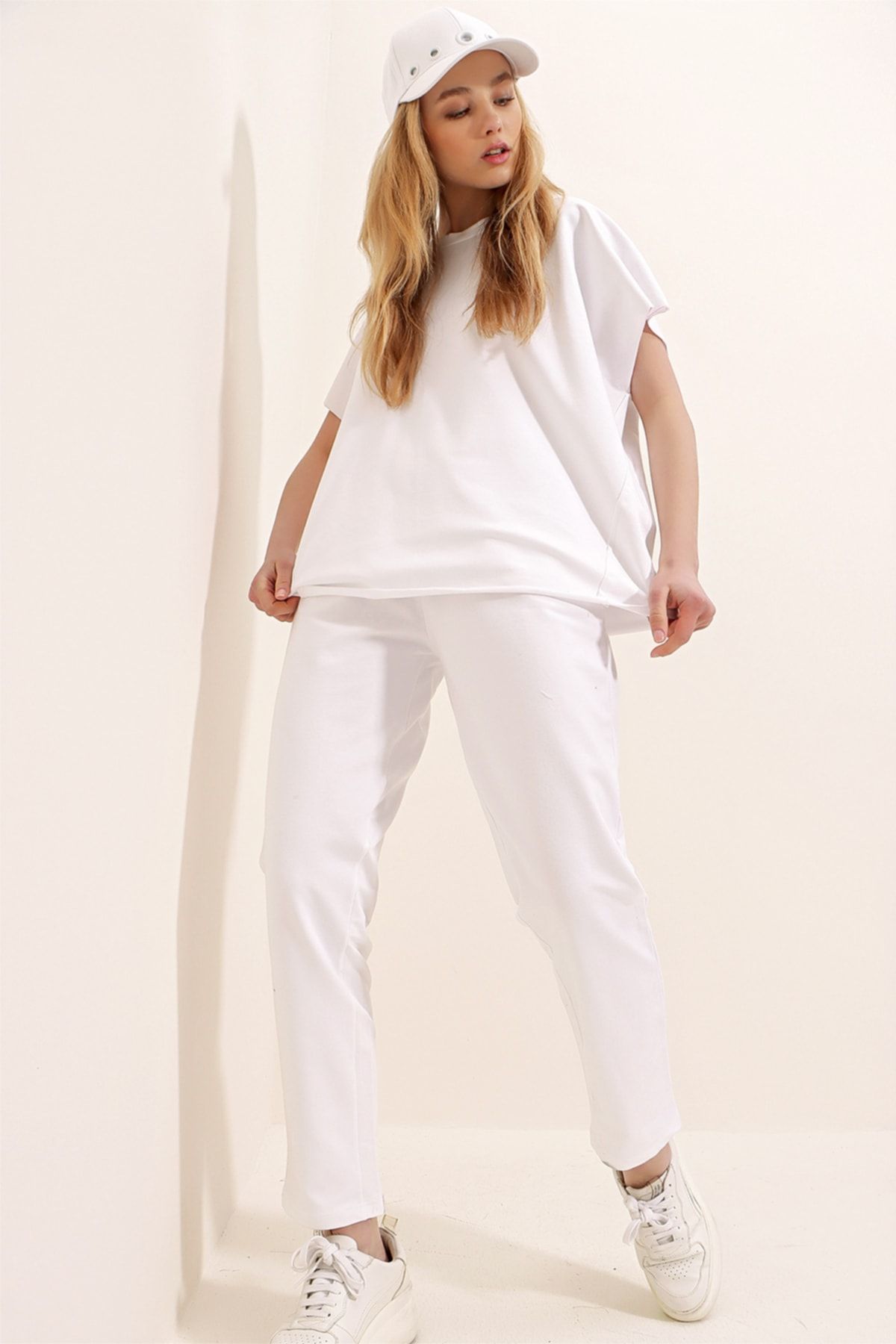 White womens sweatsuit best sale