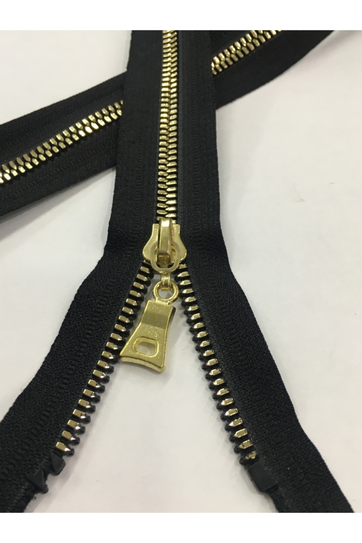 Zipper 75 Cm Metallic Appearance Plastic Teeth Black