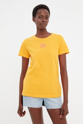 Turuncu Baskılı Basic Örme T-Shirt TWOSS22TS1987