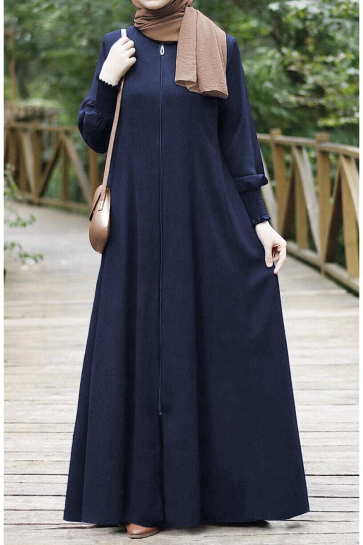 suhneva Hüma Sultan Kloş Ferace Lacivert