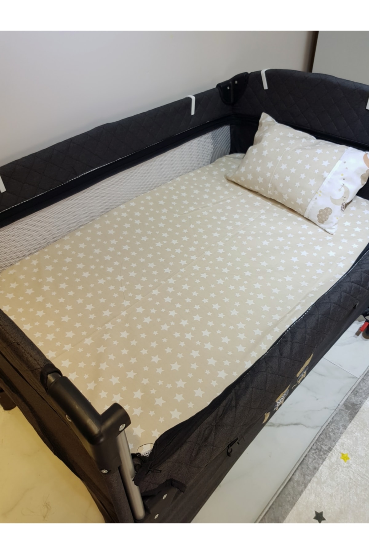 bebek_iklimi 70x110 Park Beşik İçin Cibinlikli 12 Parça Bebek Uyku Seti - Kahve Ay Yıldız Desen (Beşik Hariç) fotoğrafı 4 (önizleme)