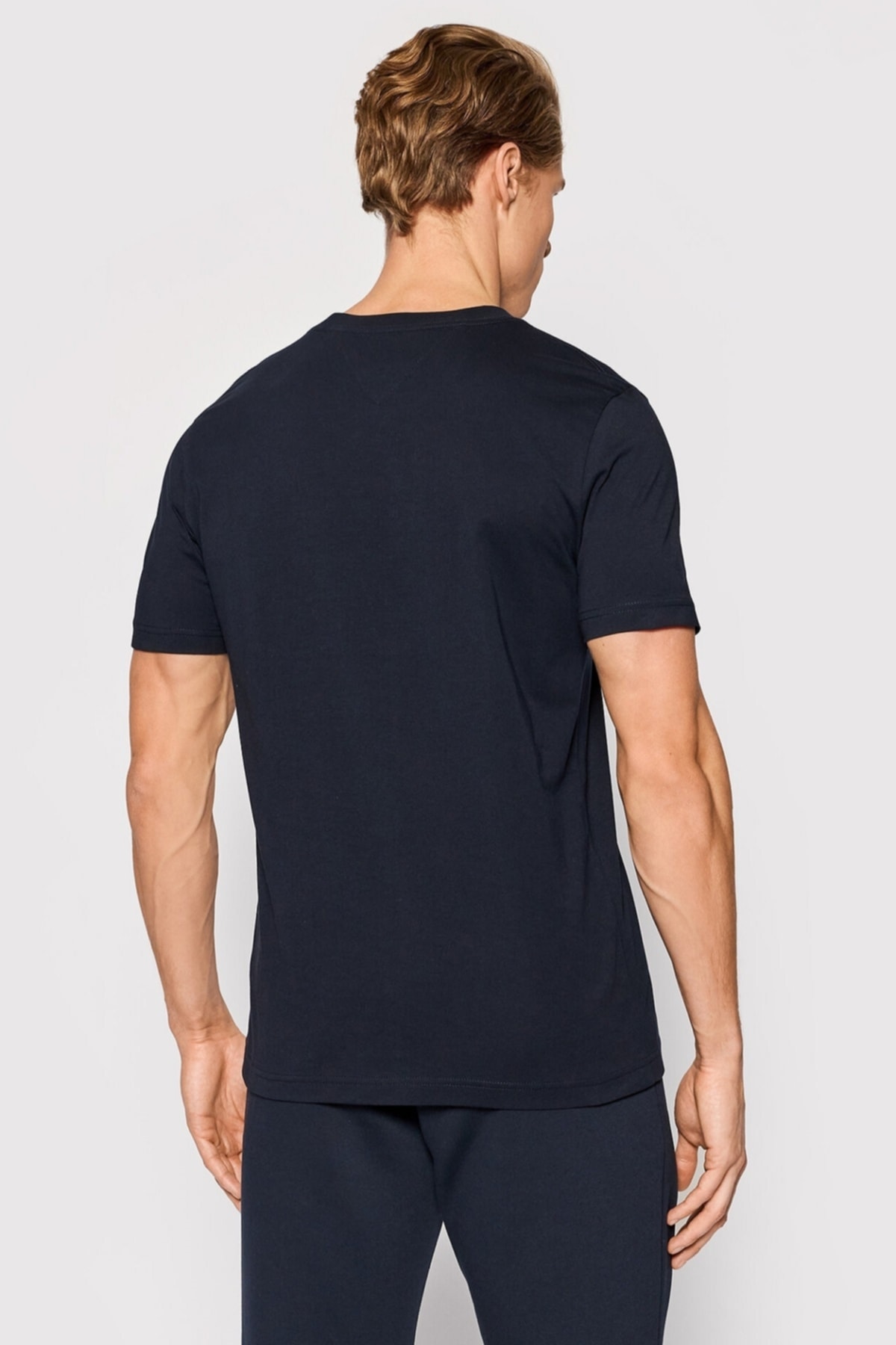 تیشرت مردانه آبی سرمه ای تامی هیلفیگر | XMW0MW22164X اورجینال - تصویر 4