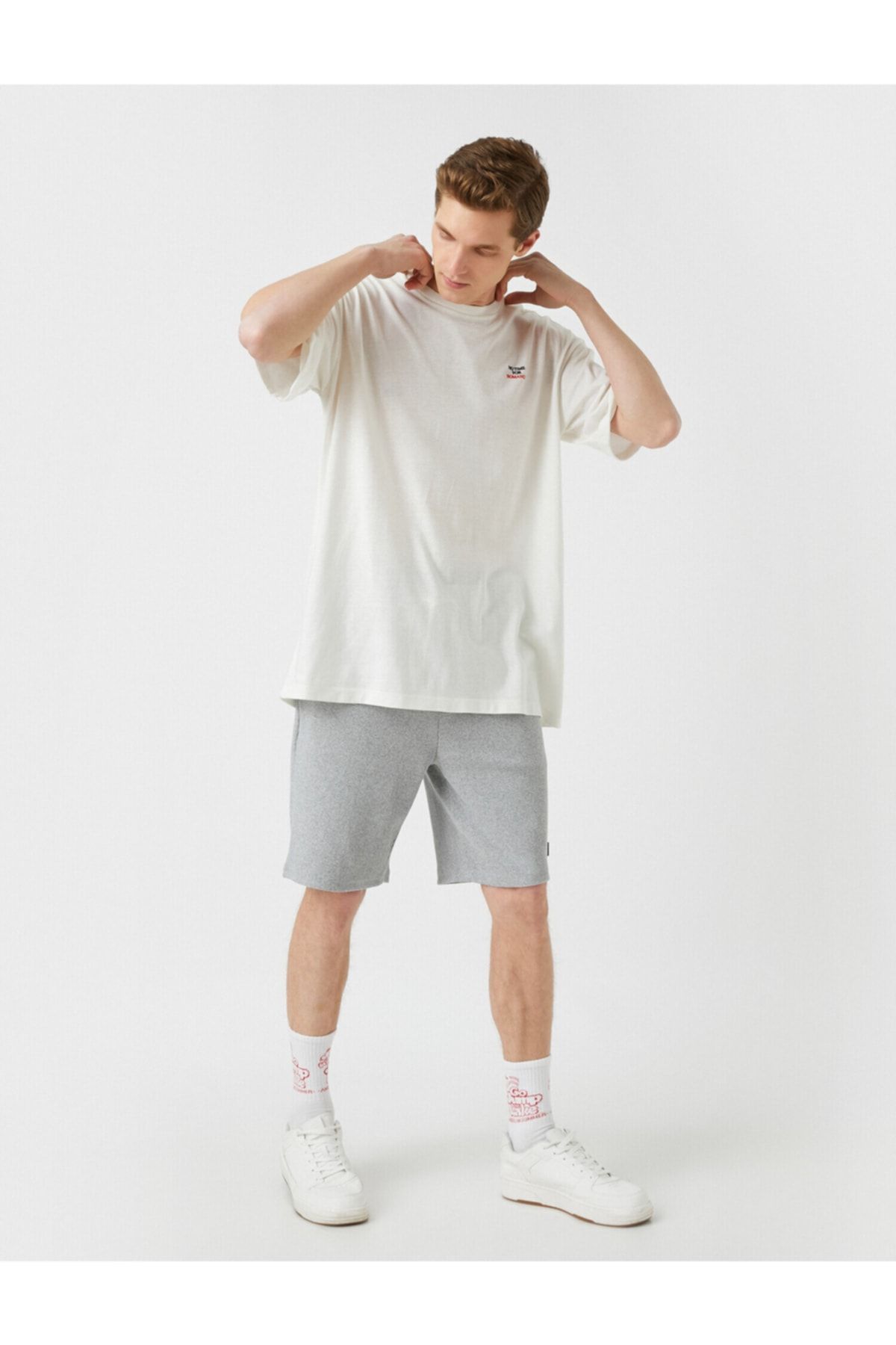 Koton Shorts Grau Mittlerer Bund Fast ausverkauft