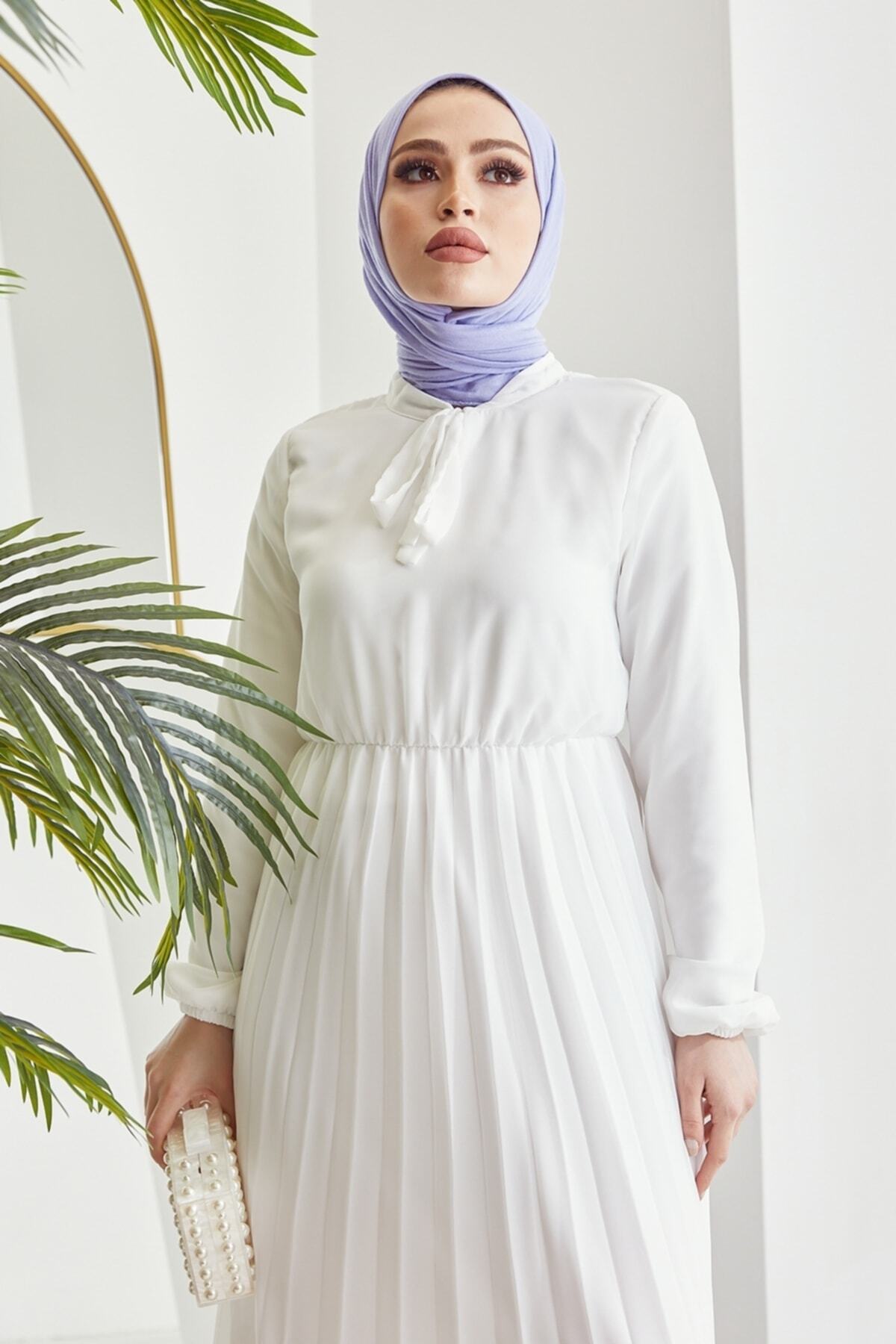 InStyle-Plissiertes Limelda-Chiffon-Hijab-Kleid – Weiß 3