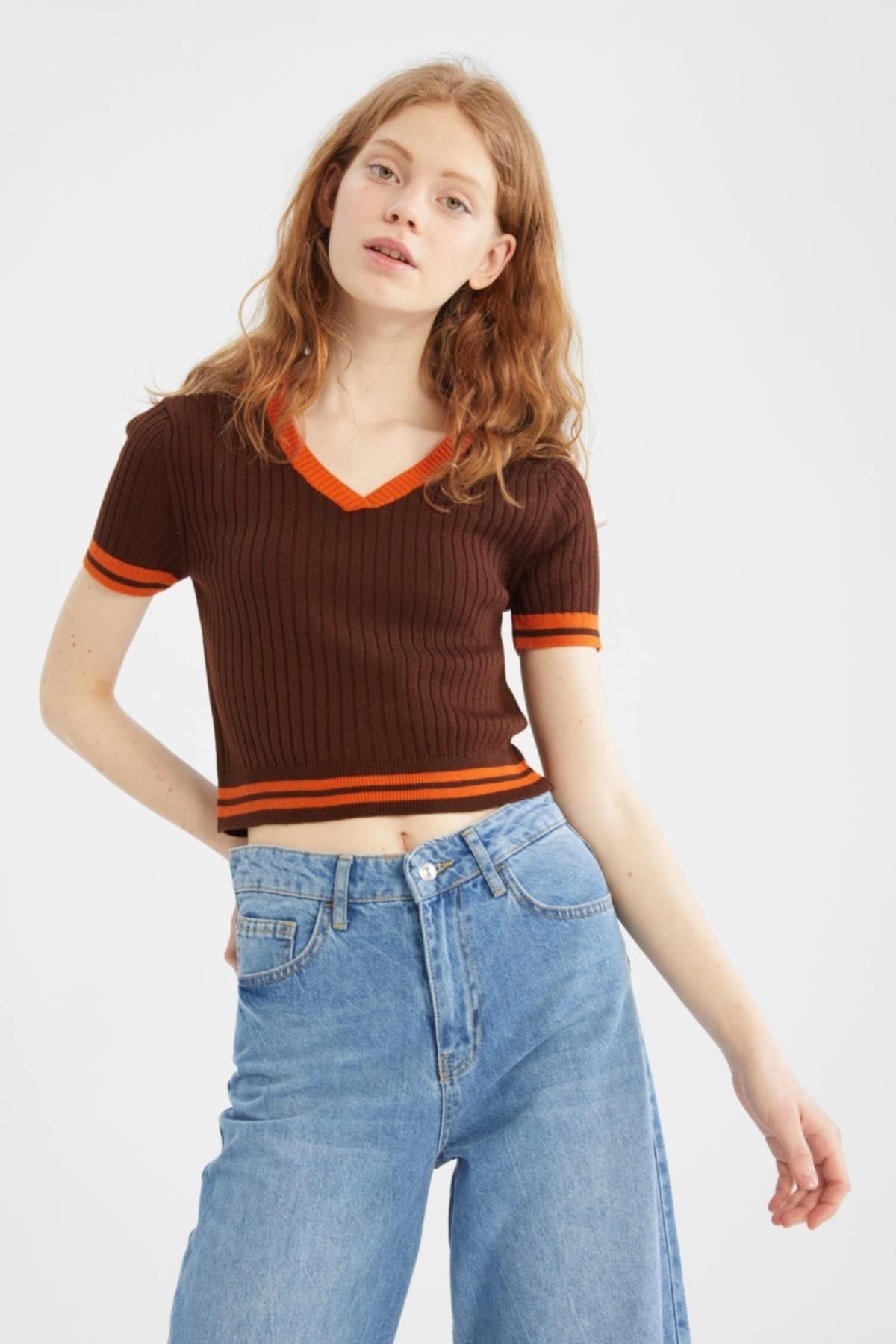 DeFacto Pullover Braun Slim Fit Fast ausverkauft